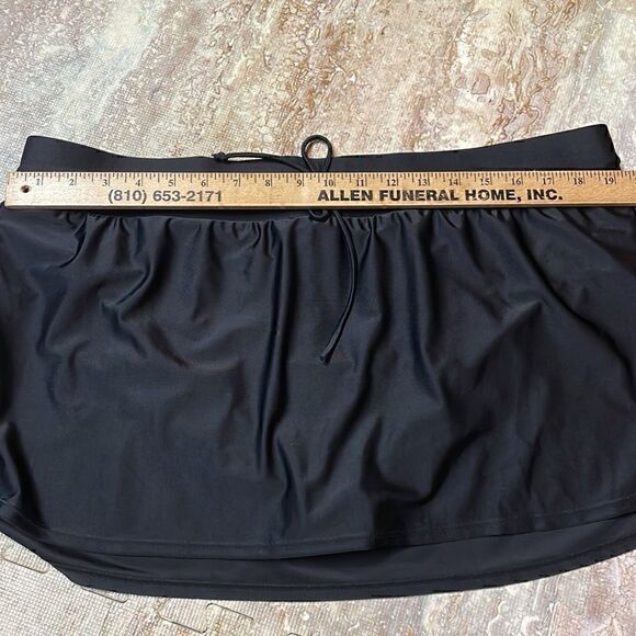 Xersion women’s black plus size score. Size XXL. NWOT - Picture 5 of 6